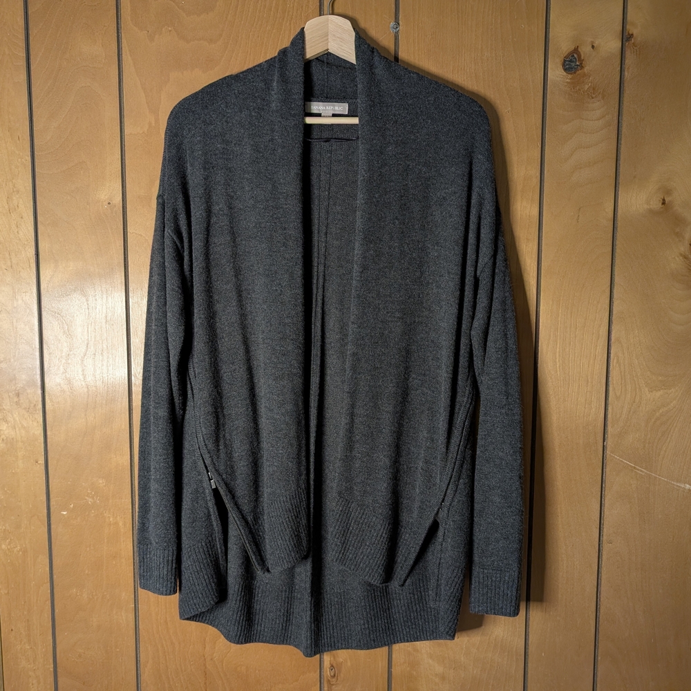 Banana Republic Merino Blend Duster Cardigan Gray Open Front | Side Zip Detail